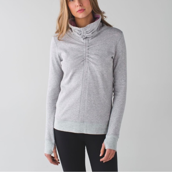 lululemon athletica Tops - Lululemon In A Cinch Long Sleeve TeeHeathered Light Grey / Classic Stripe